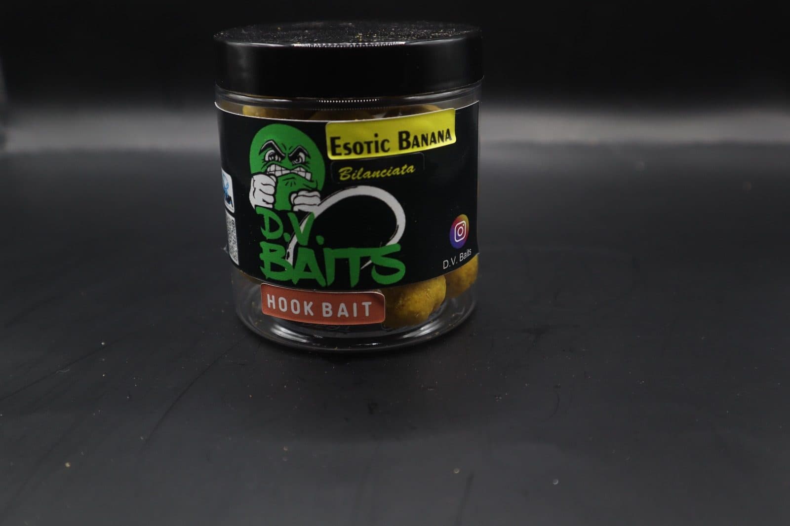 Esotic Banana Hook Baits Equilibrate 3